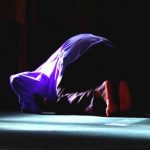 Amalan Yang Pertama Diajarkan Kepada Orang Yang Baru Masuk Islam